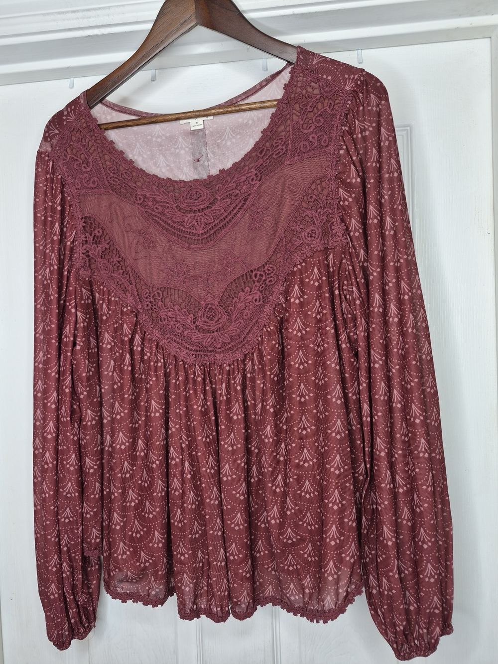 Ultra Pink Lace-Yoke Long Sleeve Top - Maroon XL